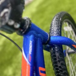 specialized kids bike