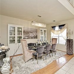 Beautiful high back chairs 