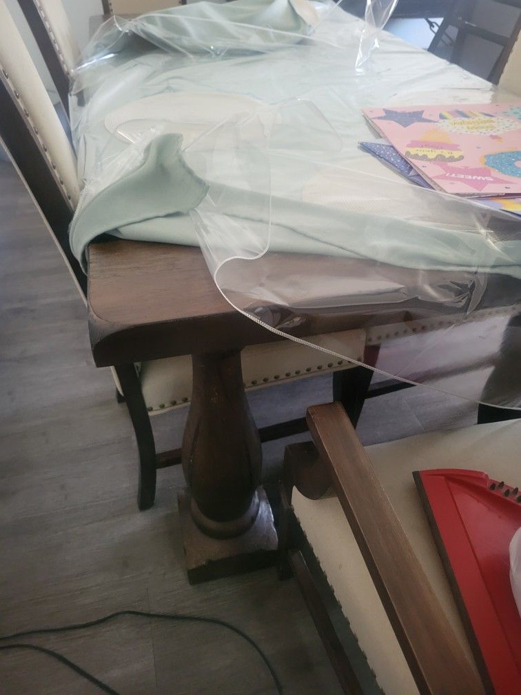 Solid Oak Kitchen Table-6 Chairs