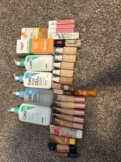 Make up and facial cleanser bundle