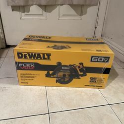 DEWALT FLEXVOLT 60V MAX Cordless Brushless 7-1/4 in. Wormdrive Style Circular Saw (Tool Only)