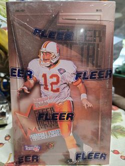 1995 NFL Fleer Meyal Card