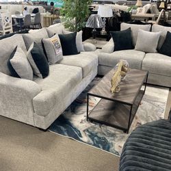 Deep Seating Sofa Loveseat! $2,399! Many Colors! Easy Financing! 🩷💙🏠 