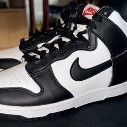 W Nike Dunks High Size 6.5