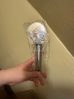 Moving Sale by 8/31/26: pizza cutter