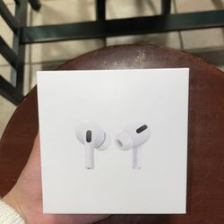 AirPod Pros