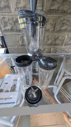 Nutri Bullet Blender Combo