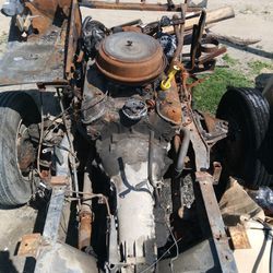 ***Chevy 450 Engine And Transmission (Low Miles)