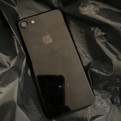 iPhone 7 Jet Black 80$