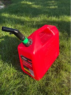 5 gallon gas tank used once 5 gallon gas tank used once
