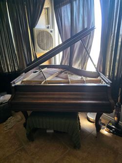 Baby grand piano