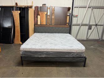 King bed $360