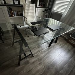Glass Table Top And Legs 