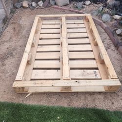 Heat Treated Wooden Pallet