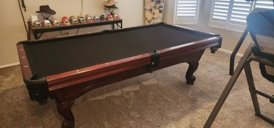 7' Pool Table