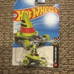 Hot wheels cone shaker TH