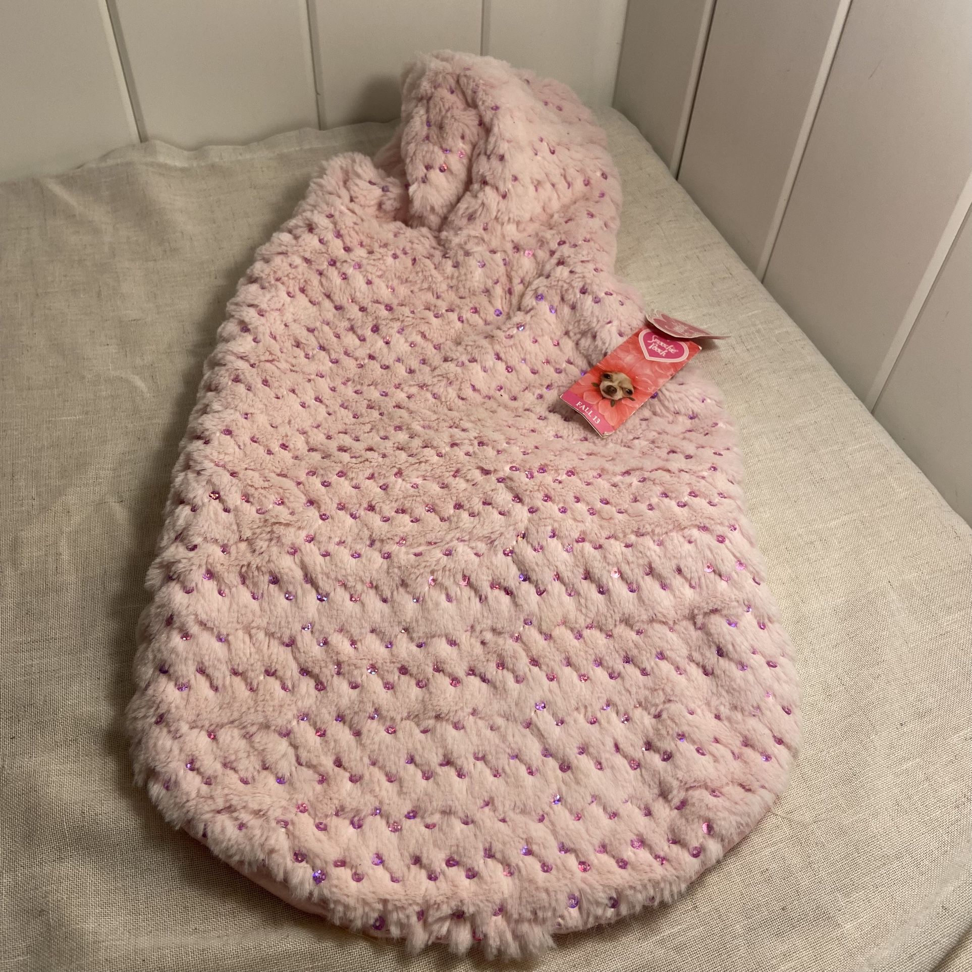 Smoochie Pooch Pink Dog Hoodie faux fur L Large Petco size L