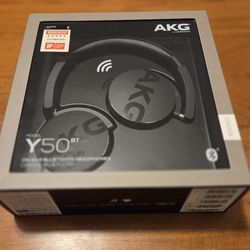 Headphones with Case