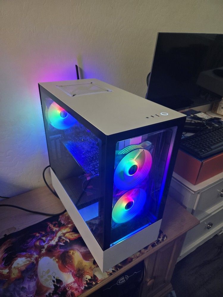 PC Gamer Ryzen 5 / RX 580 / OPEN TO TRADE