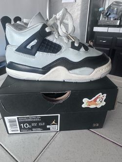 Jordan 4 Retro Toddler Size 10C Pure Platinum