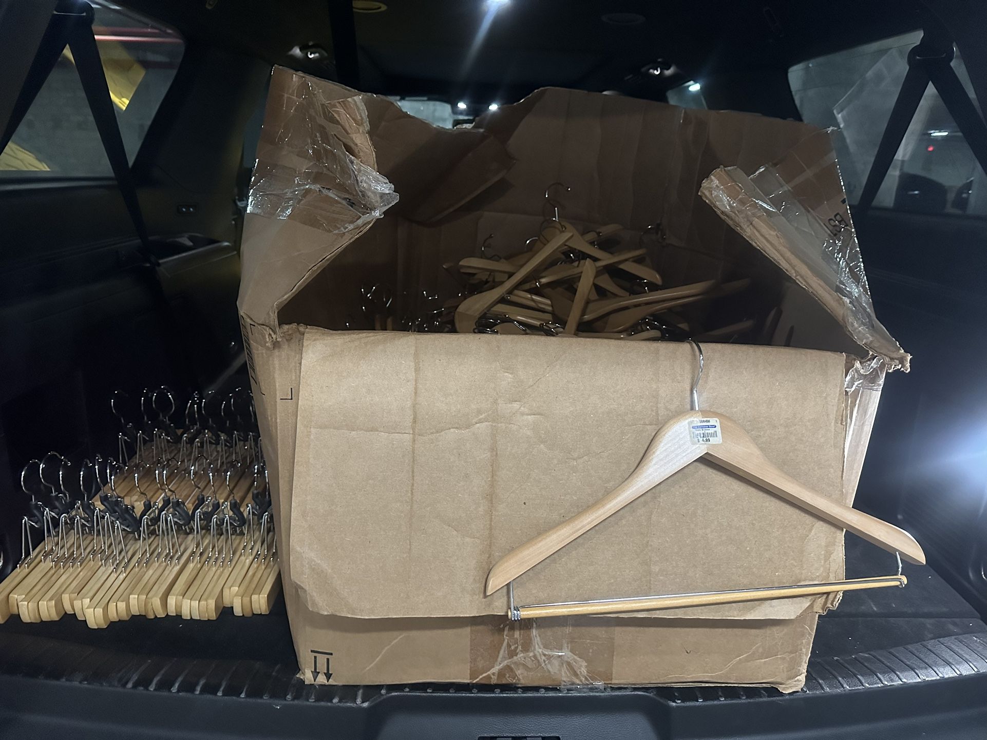 Closet Wood Hangers