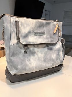 Petunia Pickle Bottom Diaper Bag