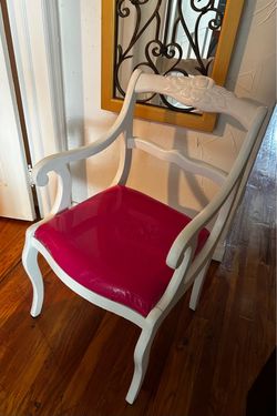 Pink and white chair