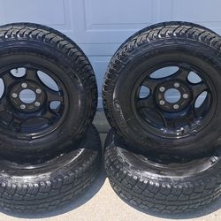 1998 Ford F-150 5 Lug Aluminum Rims On LT 245 75 R16 Tires