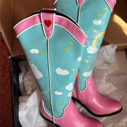 Dollskill Care bear Boots