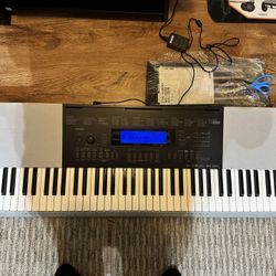 CASIO WK220 Keyboard AND STAND