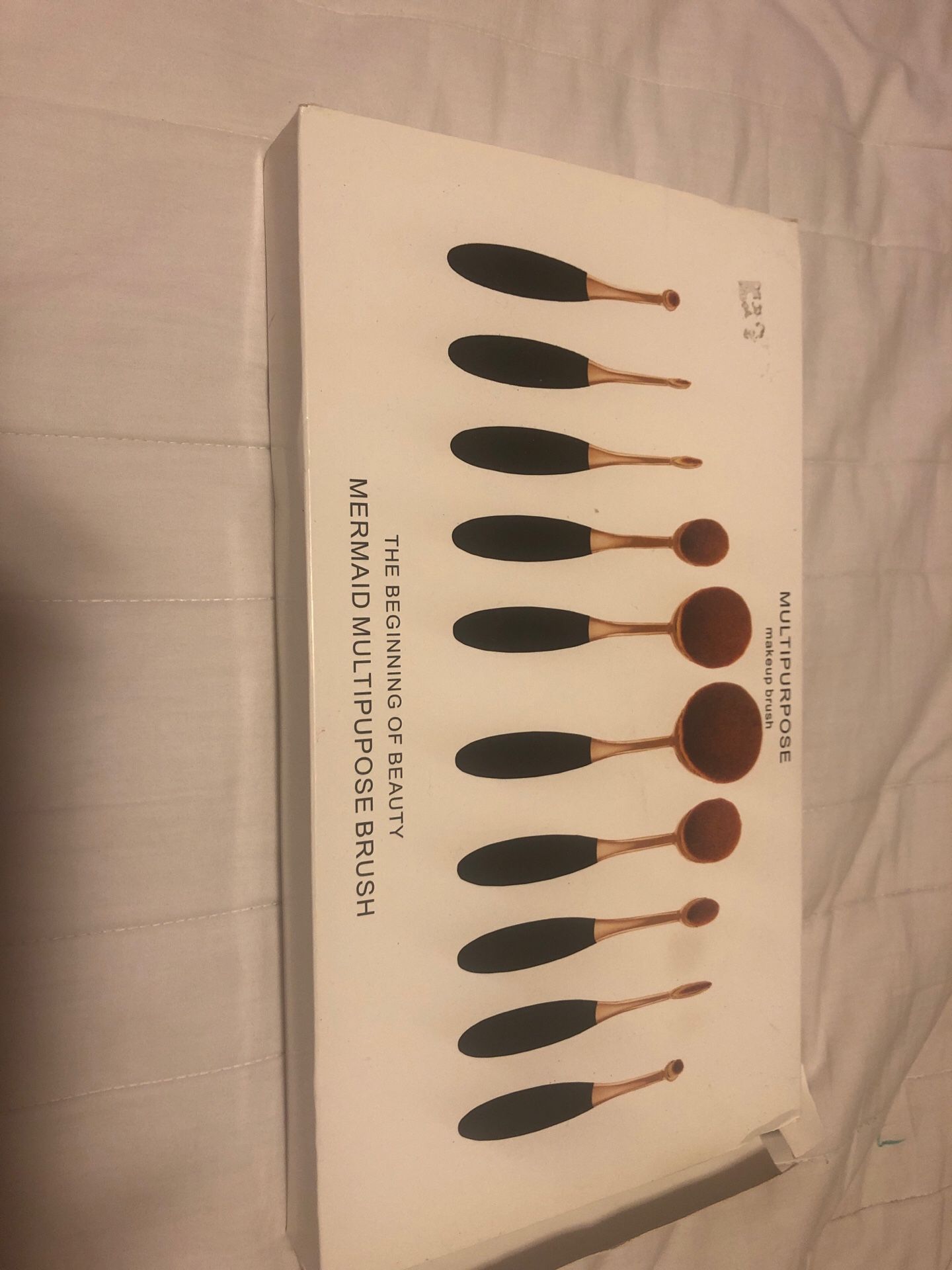 Makeup brushes