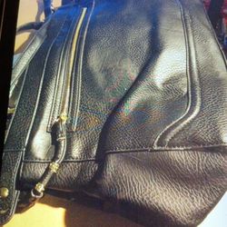 OLIVIA  + JOY THE JULEP COLLECTION LEATHER CROSSOVER BAG ( NEW)