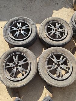 Prius tires and rim