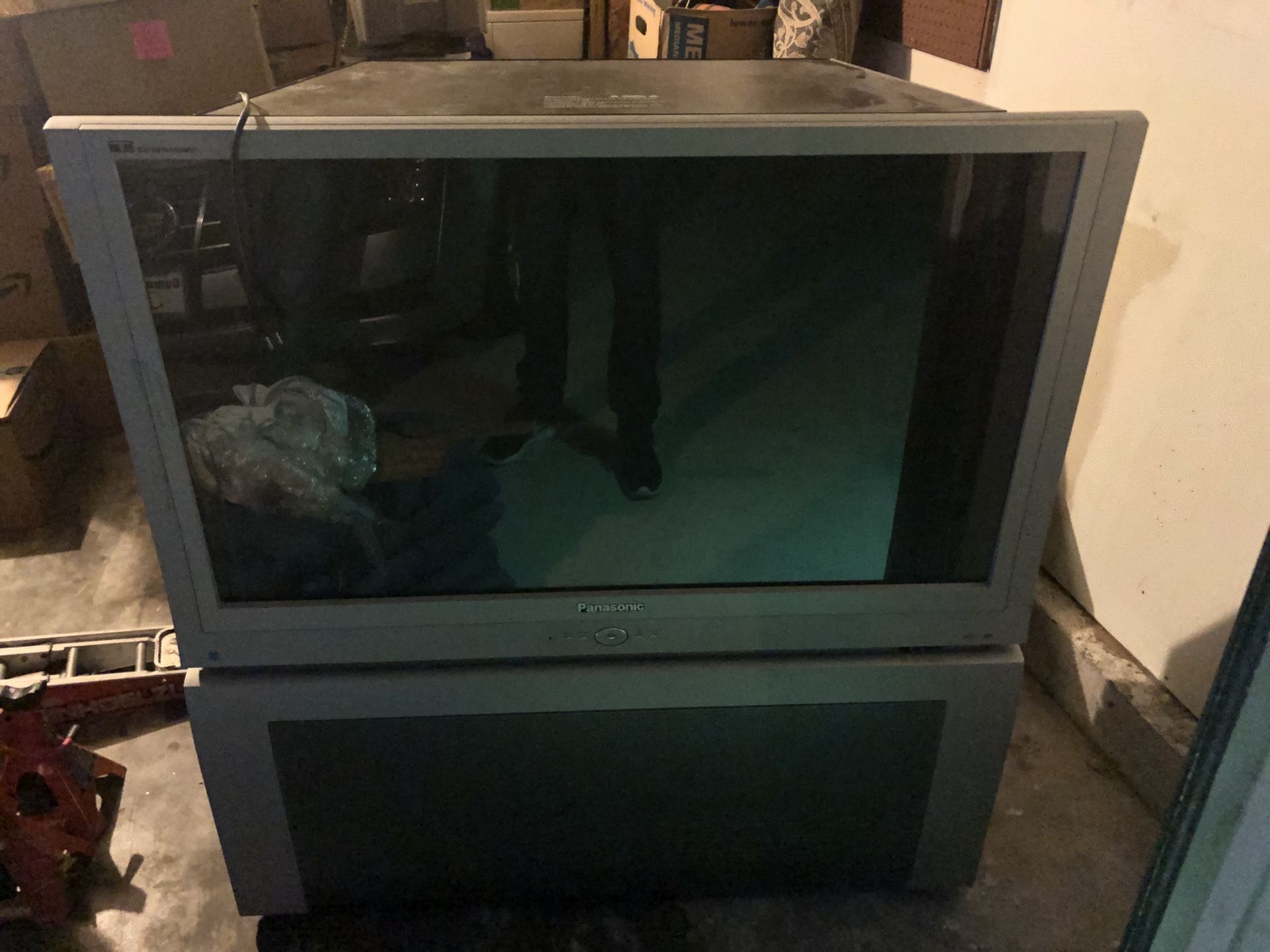 Free Tv - Works