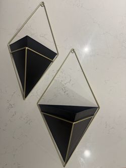 Plant/decorative hangers