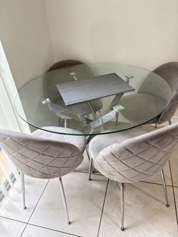 Mesa comedor de Cristal