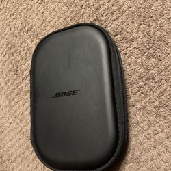 Bose Noise canceling headphones (Case Only)