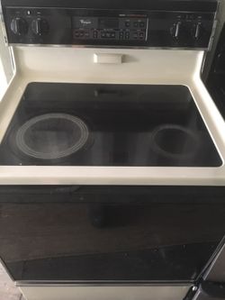 WHIRLPOOL FLAT SMOOTH TOP STOVE WORKS PERFECT OFF WHITE