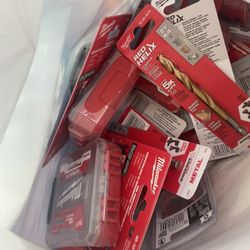 200pc Tool & Hardware Bundle 