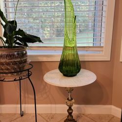 Vintage, MCM L.E. Smith Green Ribbed Swung Vase