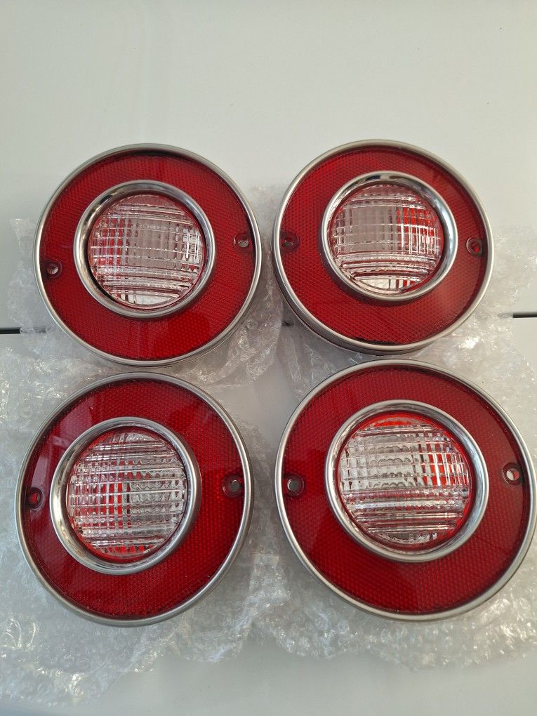1975-79 CORVETTE REAR BACK UP LIGHT LENS