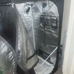 Grow Tent Setup 