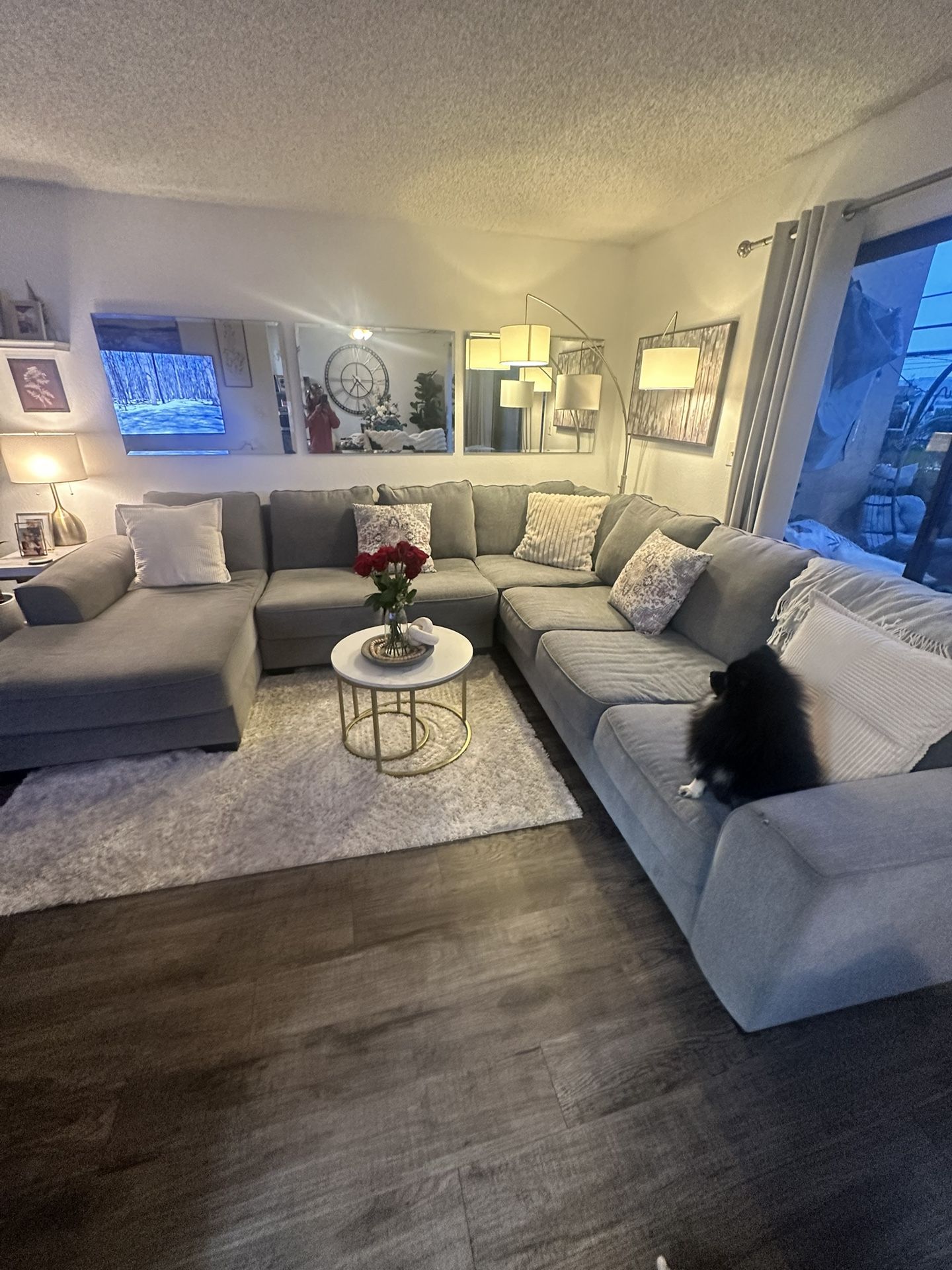 Beautiful Large Sectional Couch -$350