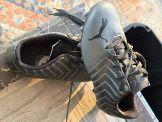 Kids Puma soccer cleats