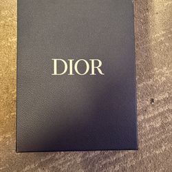 Dior b30