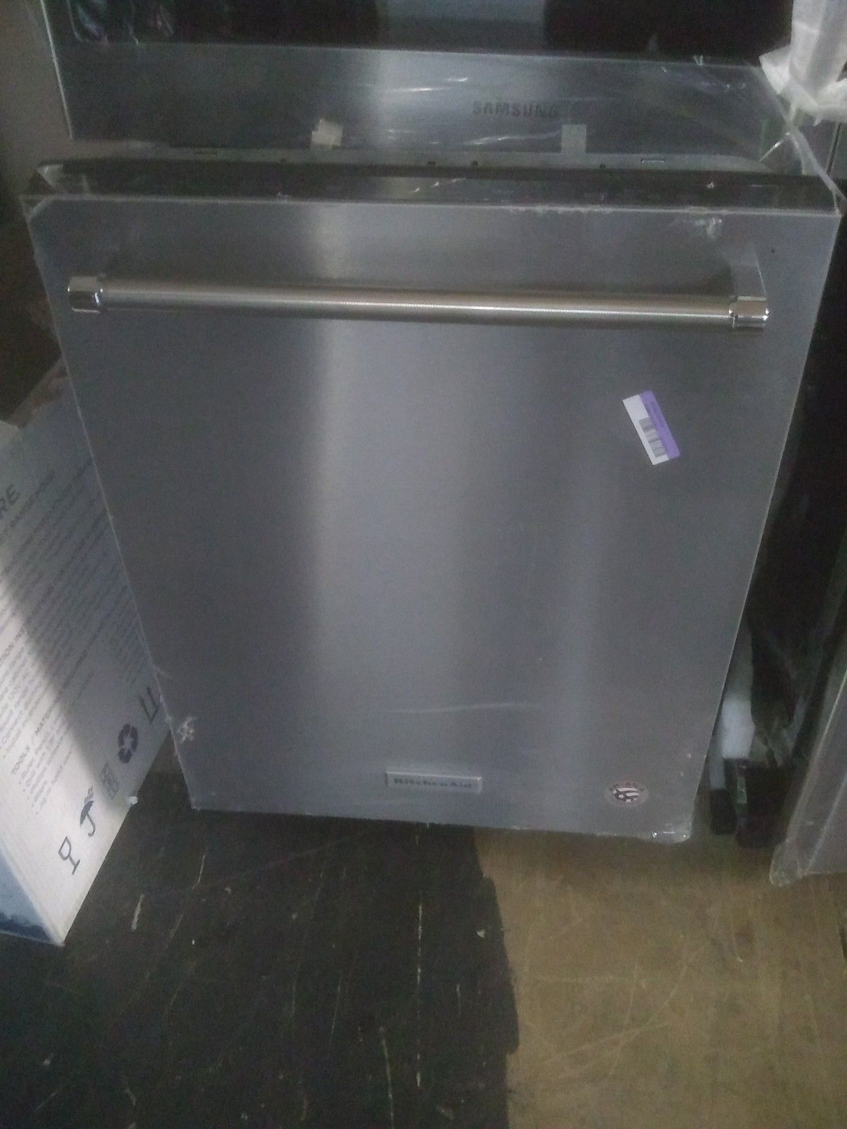 KitchenAID stainless steel kitchen dishwasher and home appliances