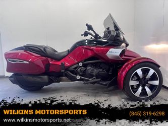 2016 can-am spyder