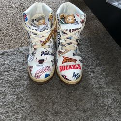 Basketball Timberlands Size 9