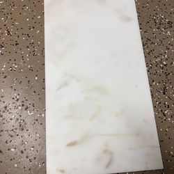 Carrara marble tiles 12x24 - 16 sqft - new - excellent