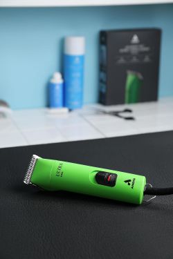 Andis UltraEdge Super 2-Speed Pro Animal / Dog Clipper (Green) - Tested & Working